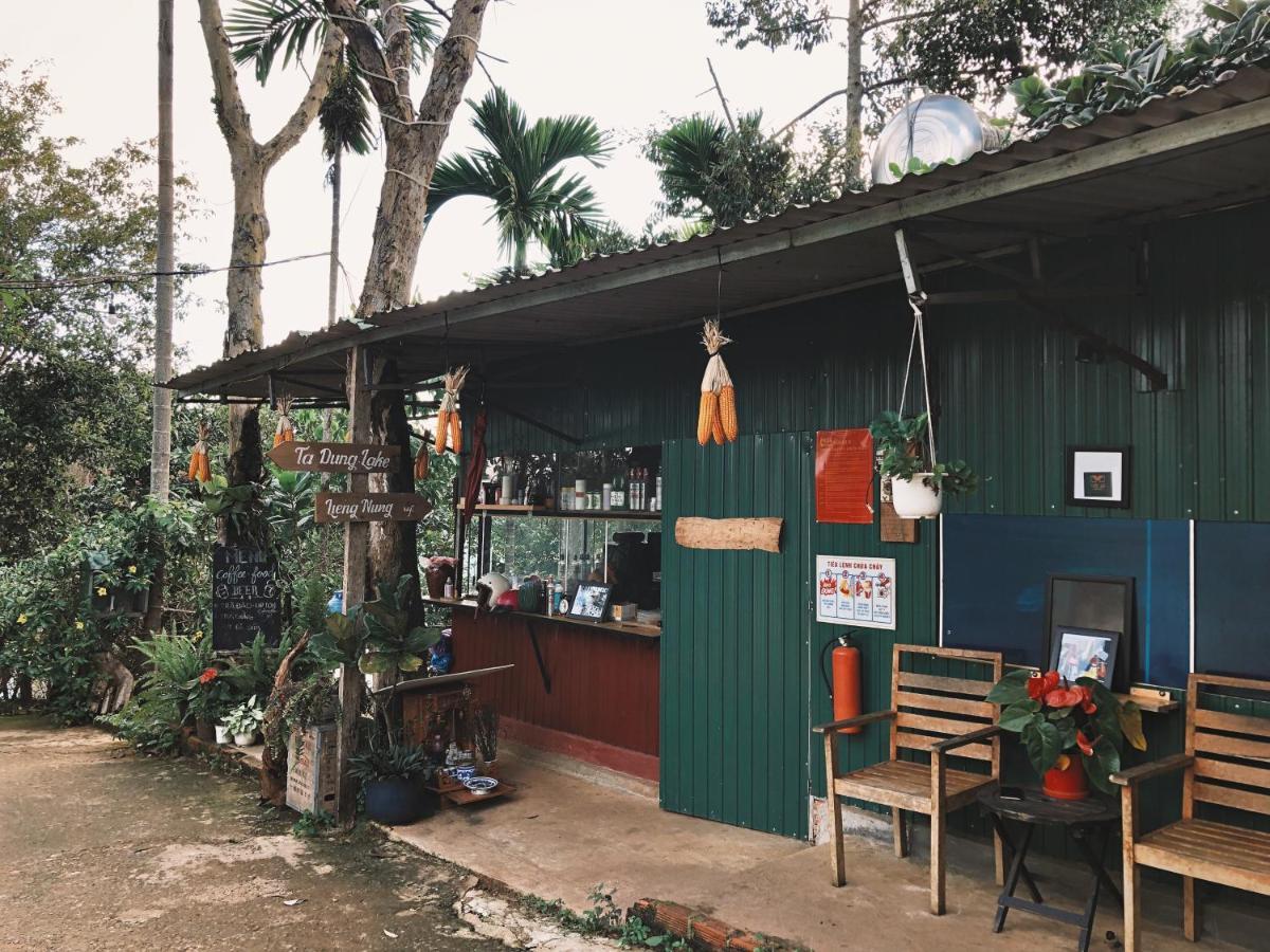 Homestay Bien Rung Gia Nghia Exterior foto
